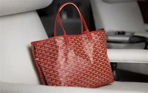 what are goyard bags made of|most popular goyard bag.